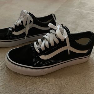 Vans Old Skool Sneakers Men Sz 6/ Women Sz 7.5